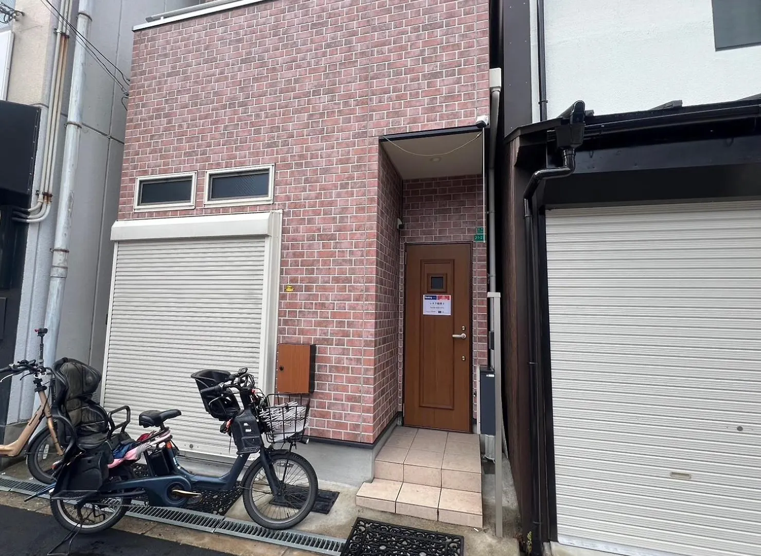 レオラ鶴橋2 0*, Osaka Japan